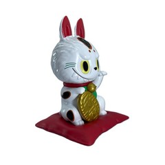 PopMart Labubu Lucky Cat Maneki Neko – folklore to bring good fortune BRAND NEW