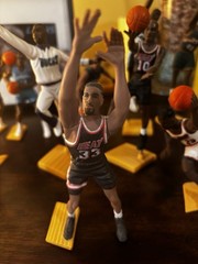Vintage 1998–1999 Mattel NBA Super Stars – Random Assortment. 22 Figures.