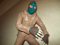 THE MOLE PEOPLE – Vinyl Model – BUILT UP!