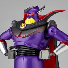 Kaiyodo Revoltech Zurg (Toy Story) PVC & ABS Painted Action Figure NEW