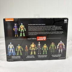 Batman vs TMNT GameStop Exclusive Batgirl & Donatello Figure 2-Pack