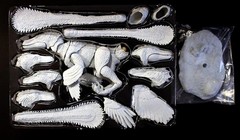 Beasts of the Mesozoic: Velociraptor Build-a-Raptor 1:18 Scale Figure Set A
