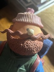 Yukon Cornelius Figure W Several Peripherals – Read