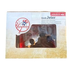 Derek Jeter Yankee Stadium Farewell McFarlane Sports Collector’s Edition Figure