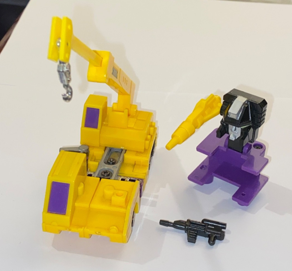 original G2 Transformers yellow HOOK 100% COMPLETE unbroken Devastator FREE SHIP