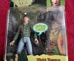 Animal Planet The Crocodile Hunter Night Rescue Steve Irwin Talking Action Figu…