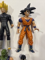 Vintage Dragon Ball Z Action Figure Lot of 14