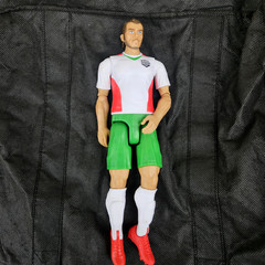 Mattel Gareth Bale Soccer Action Figure FC Elite White Jersey DYK33 2016 Toy