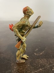 MIB Men In Black Alien Attack Edgar Action Figure & Stand Galoob Vintage 1996