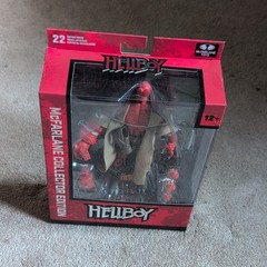McFarlane Toy’s Hellboy Action Figure Collector’s Edition Gun Hands