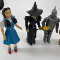 Vintage Wizard of Oz Action Figures Set 1988 MGM/UA Turner Dorothy Scarecrow