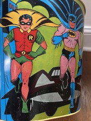 Vintage 1966 Batman & Robin Metal Trash Can Waste lithograph Cheinco 11.5″ Wear