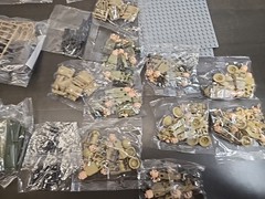 Army Buildable Mini-figure Soldier Lot 40 Solders + Accessories NEW SEALED BAGS