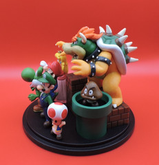 2010 Club Nintendo Platinum Club Super Mario Character Diorama Statue + BONUS!
