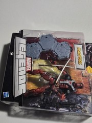 Marvel Legends Epic Heroes Deadpool Red Action Figure
