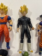 Vintage Dragon Ball Z Action Figure Lot of 14