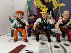 Vintage 1990 Dick Tracy Action Figure Collectors Carrying Case W/9 Figures