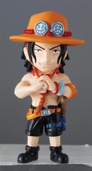 One Piece Collection: Seven Warlords of the Sea VS Box Candy Toy