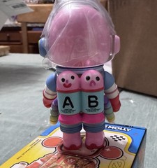 Jon Burgerman-mega Space Molly 100% Series 4 Confirmed