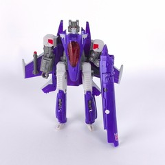 Transformers Skywarp Figure Only Cybertron Deluxe Class – Read