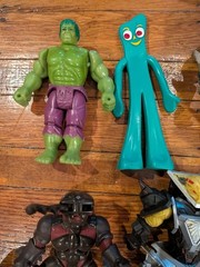 VINTAGE 1980s 1990s 27 ACTION FIGURE LOT MARVEL DC SWAMP THING POWER RANGERS ETC