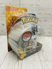 Pokémon: (2017) SABLEYE Figure + Poke Ball that Pops Open