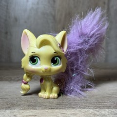 ⭐️ Disney Palace Pets Princess Rapunzel Cat Summer Replacement Kitty
