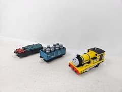 Thomas & Friends Trackmaster Yellow Rheneas Hit Toy Train Tank Engine VGUC