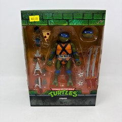 Leonardo Teenage Mutant Ninja Turtles Super 7 Ultimates 7″ TMNT Action Figure