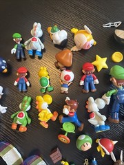 Super Mario Jakks World of Nintendo Figures Lot Yoshi Toad Luigi Bomb Fish Star