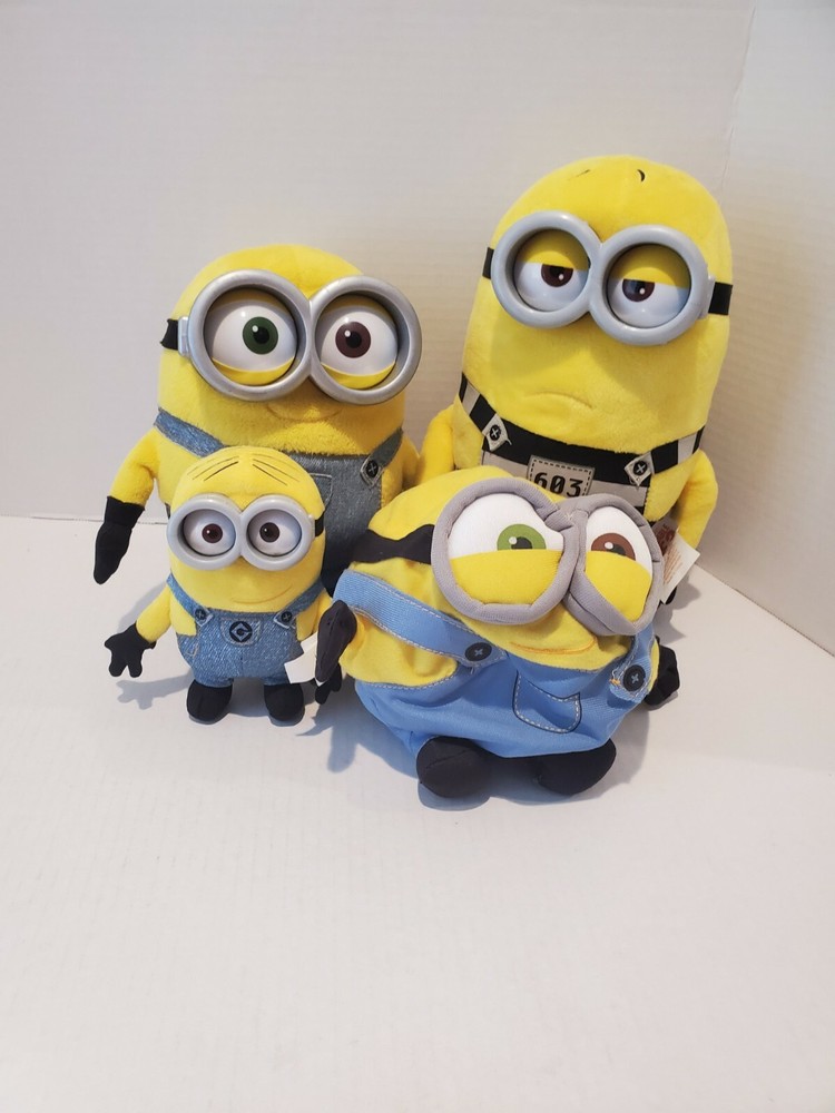 Despicable Me Minions Plush Steve, Stuart, Bob Lot Of 4 Varies Sizes. See Photo