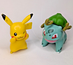 Pokemon ZAPDOS Glaceon Bulbsaur 2″ Figures Jazwares Select Series 2 Loose VG+