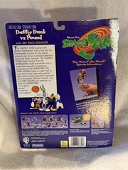 Jordan’s 1996 Warner Bros Space Jam Daffy Duck vs Pound Figure NIB Sealed