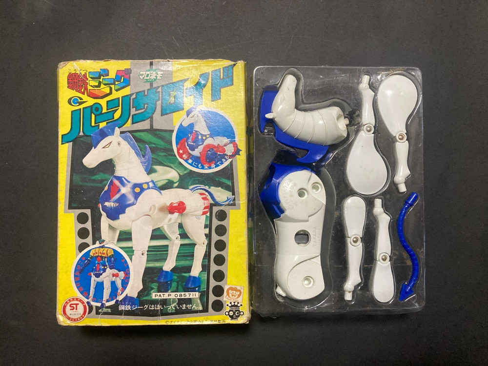 Not Reissued Vintage 1975 Panzeroid Panthaloid Steel Jeeg Figure TAKARA Japan