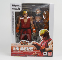 Bandai S.H.Figuarts Street Fighter Ken Masters Action Figure Complete