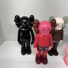 XX Eyes Vinyl Art Figures Set of 5 Designer Toy Bundle Streetwear Decor