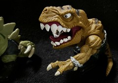 1996 T-BONE • BULLZEYE • STEGZ • SPIKE • VINTAGE EXTREME DINOSAURS MATTEL