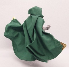 SU-DOOM-SET-GN: 1/12 Deluxe Green Outfit Set for Marvel Legends Dr. Doom