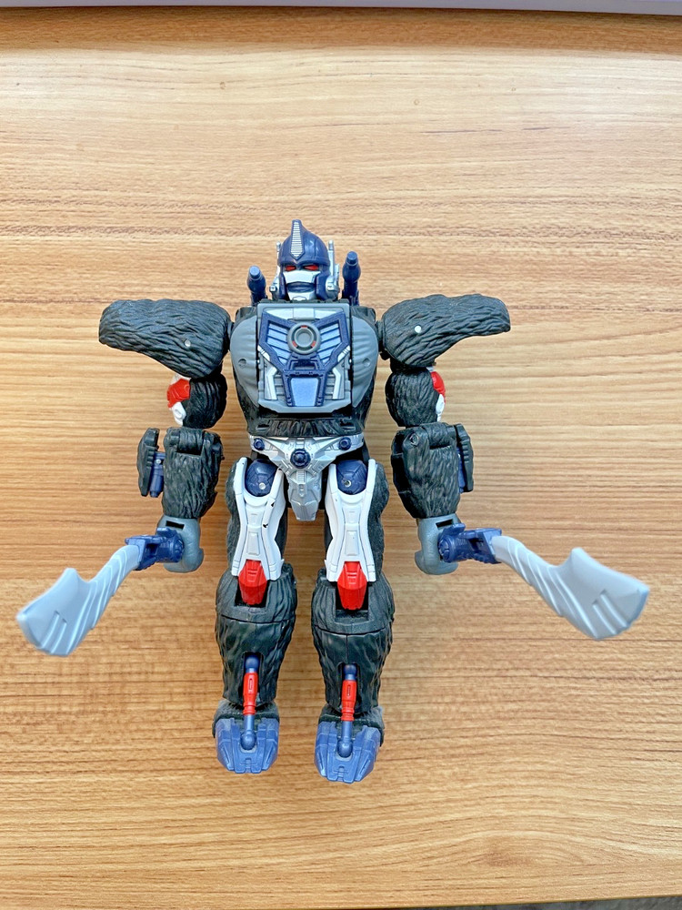 USED OPTIMUS PRIMAL TRANSFORMERS WFC KINGDOM LOOSE COMPLETE