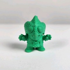 Lot of 8 Kamen Rider & Ultraman Rubber Eraser Japanese Keshi Mini Figures