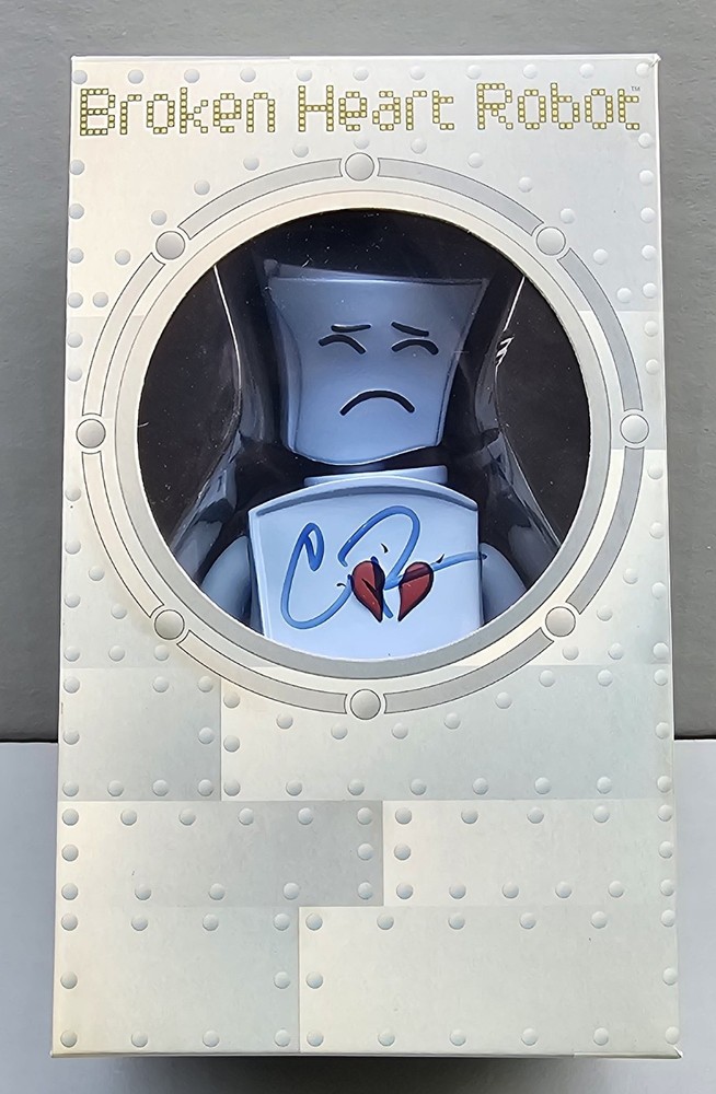 NEW Three Zero Genshi:Toy “Broken Heart Robot” – Signed by Craig Anthony Perkins