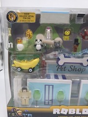 NEW Roblox Adopt Me Pet Store Playset Figures Accessories Exclusive Virtual Item