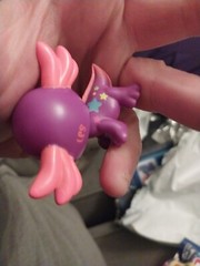 1x Axolotl #222 LITTLEST PET SHOP BLACKLIGHT EXCLUSIVE OFFICIAL FIGURE