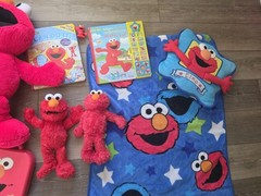 GIANT Lot of Elmo Items!! Toys, Books. Blanket, Plush – Seasame Street