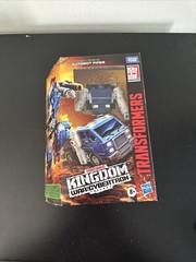 Transformers Kingdom War For Cybertron Trilogy Autobot Pipes WFC-K32 Hasbro