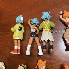 POP MART Peach Riot Rise Up Series Figures