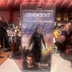 Divergent – Four – NECA Model – 7”