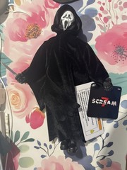 Scream 7 Ghostface talking plush w/ Knife. Collectable #scream7 #horror