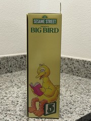 NECA Sesame Street Presents 11″ Big Bird Ultimate Action FIgure Feature Letter B