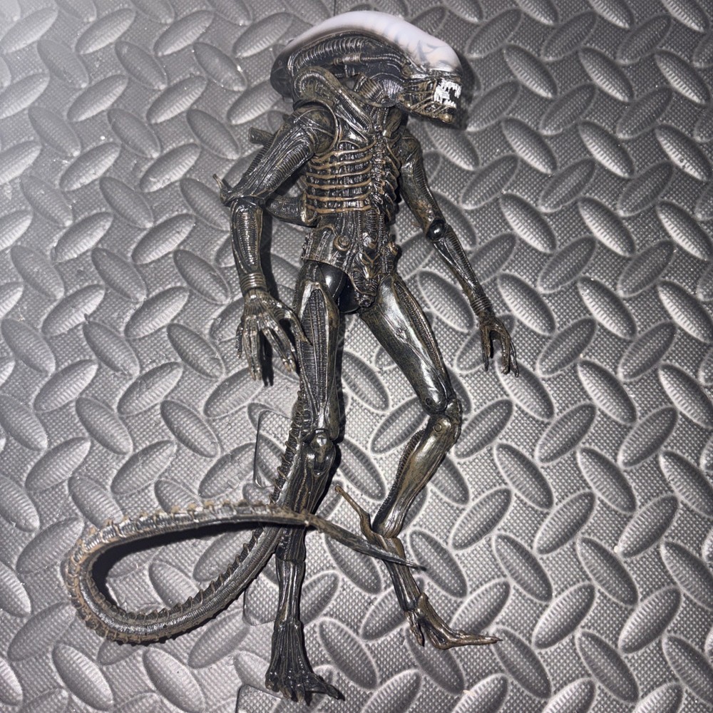 NECA Alien Isolation Xenomorph Action Figure 2015